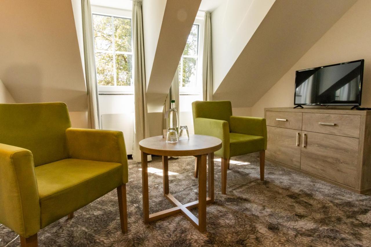 Berg & Spa Hotel Gabelbach Ilmenau Buitenkant foto