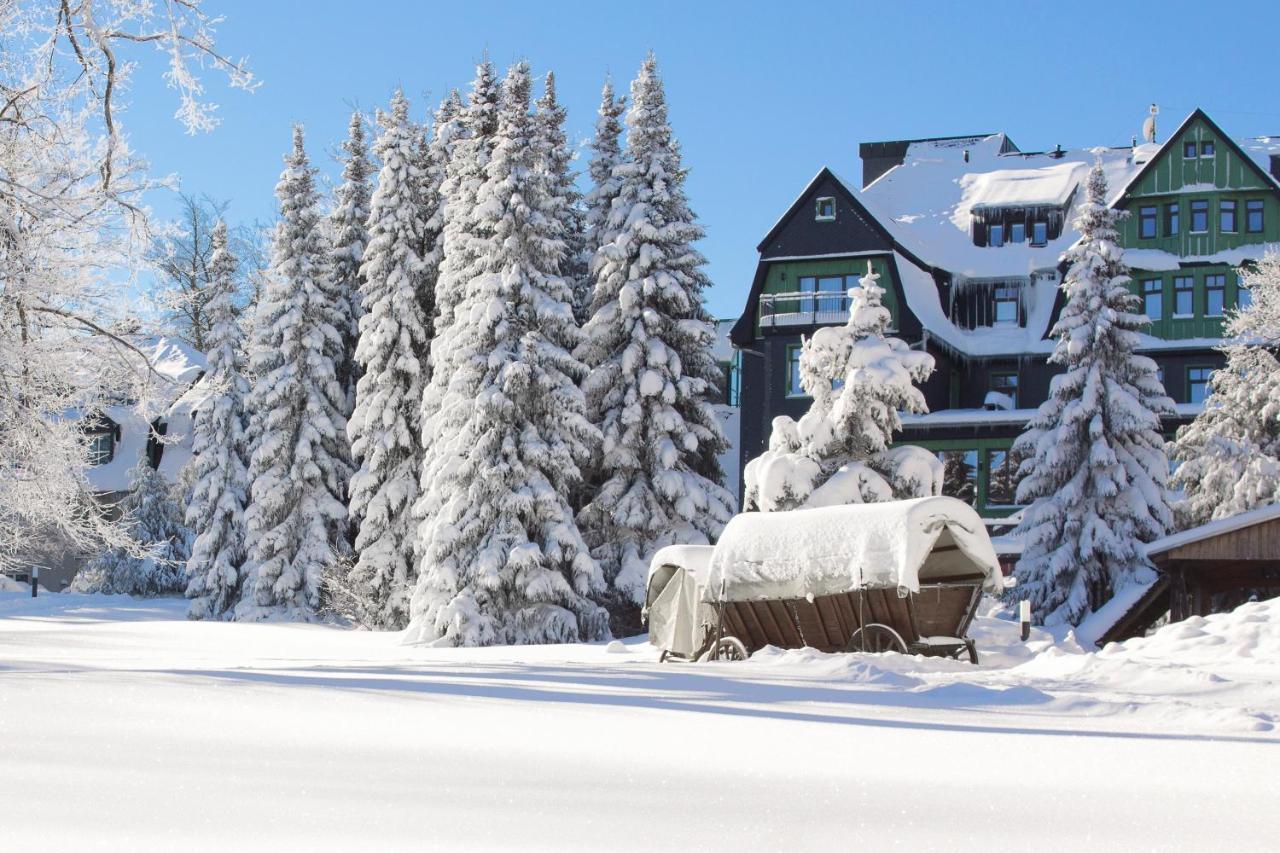 Berg & Spa Hotel Gabelbach Ilmenau Buitenkant foto