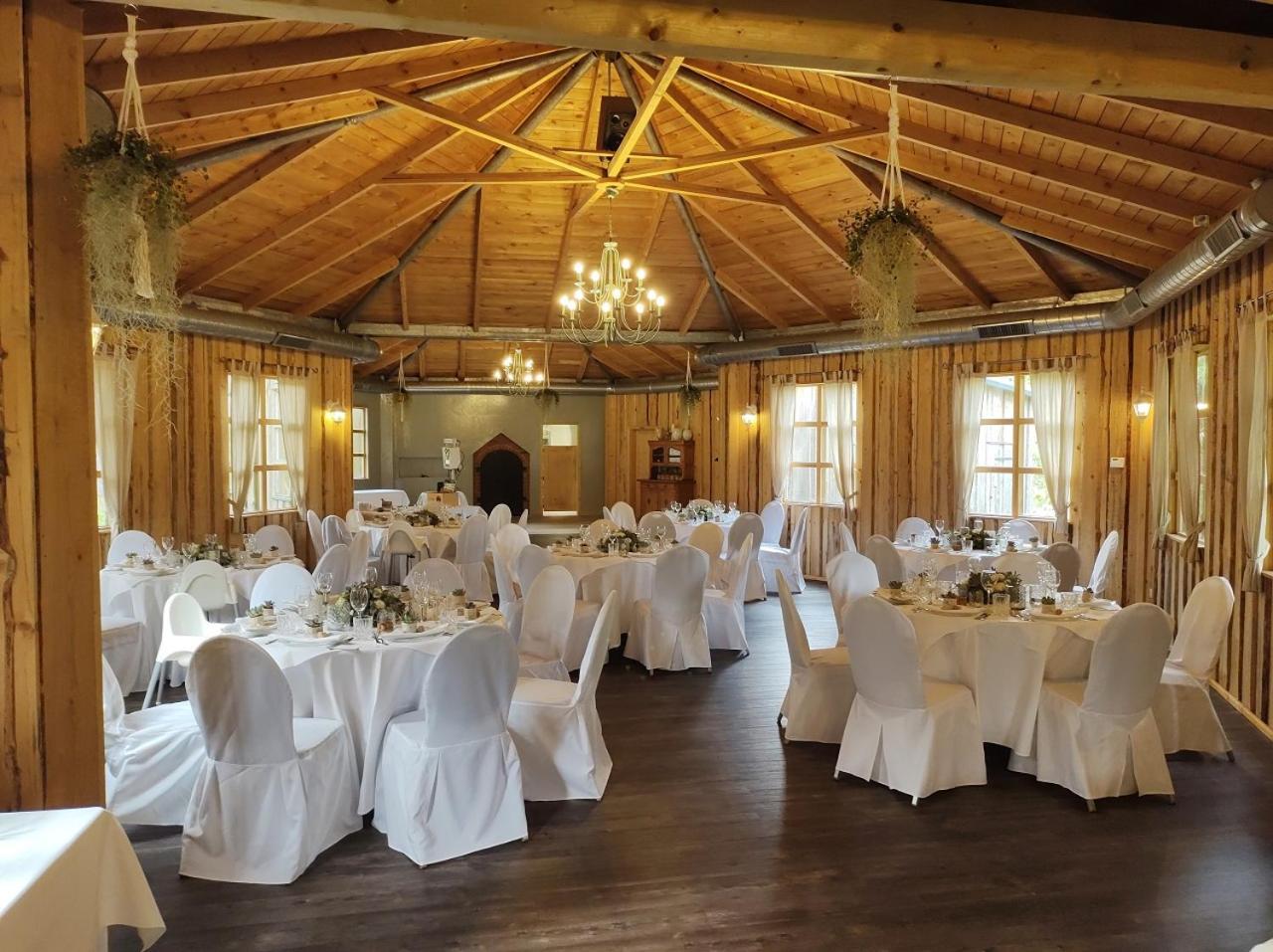 Berg & Spa Hotel Gabelbach Ilmenau Buitenkant foto