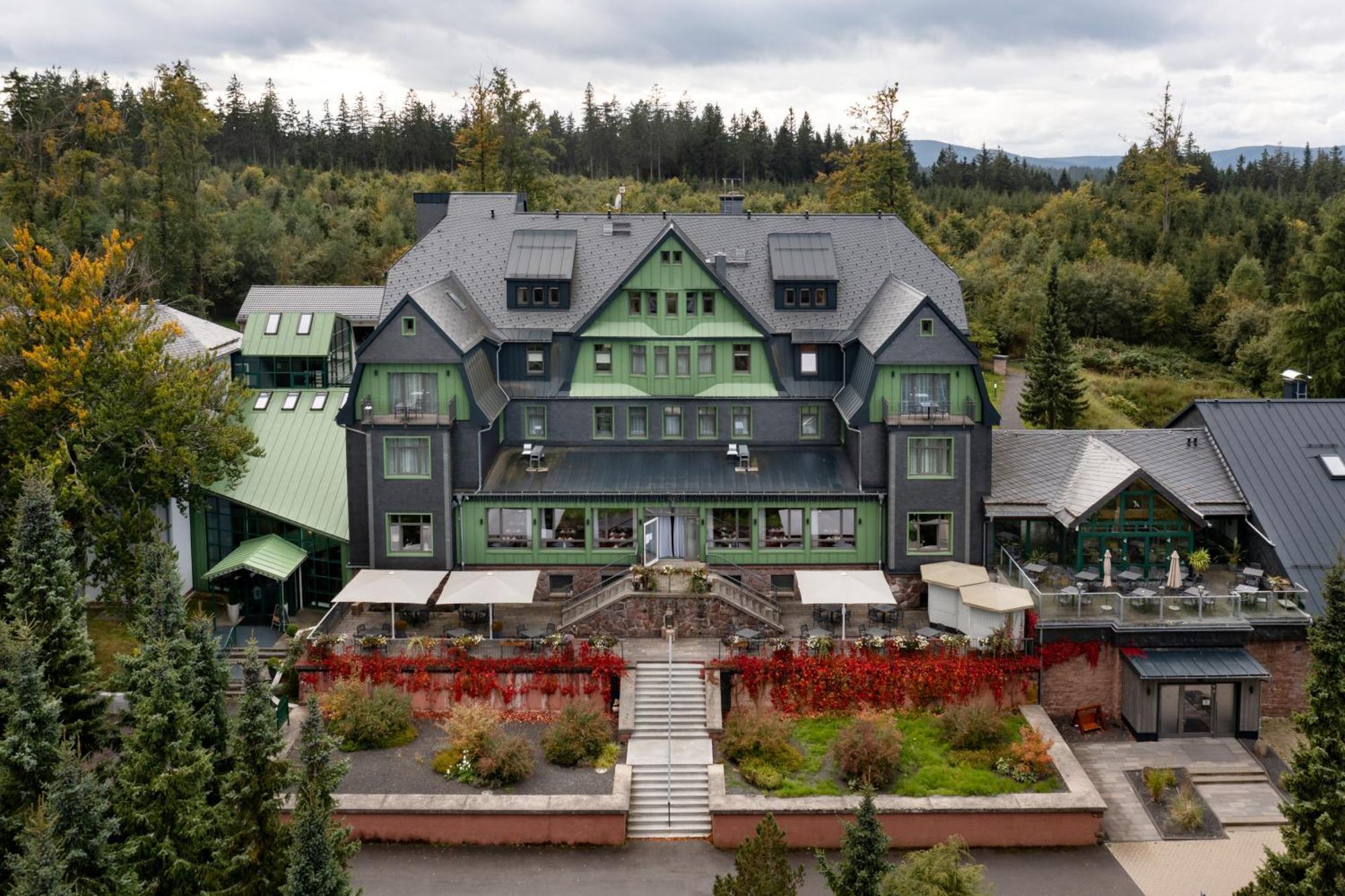 Berg & Spa Hotel Gabelbach Ilmenau Buitenkant foto