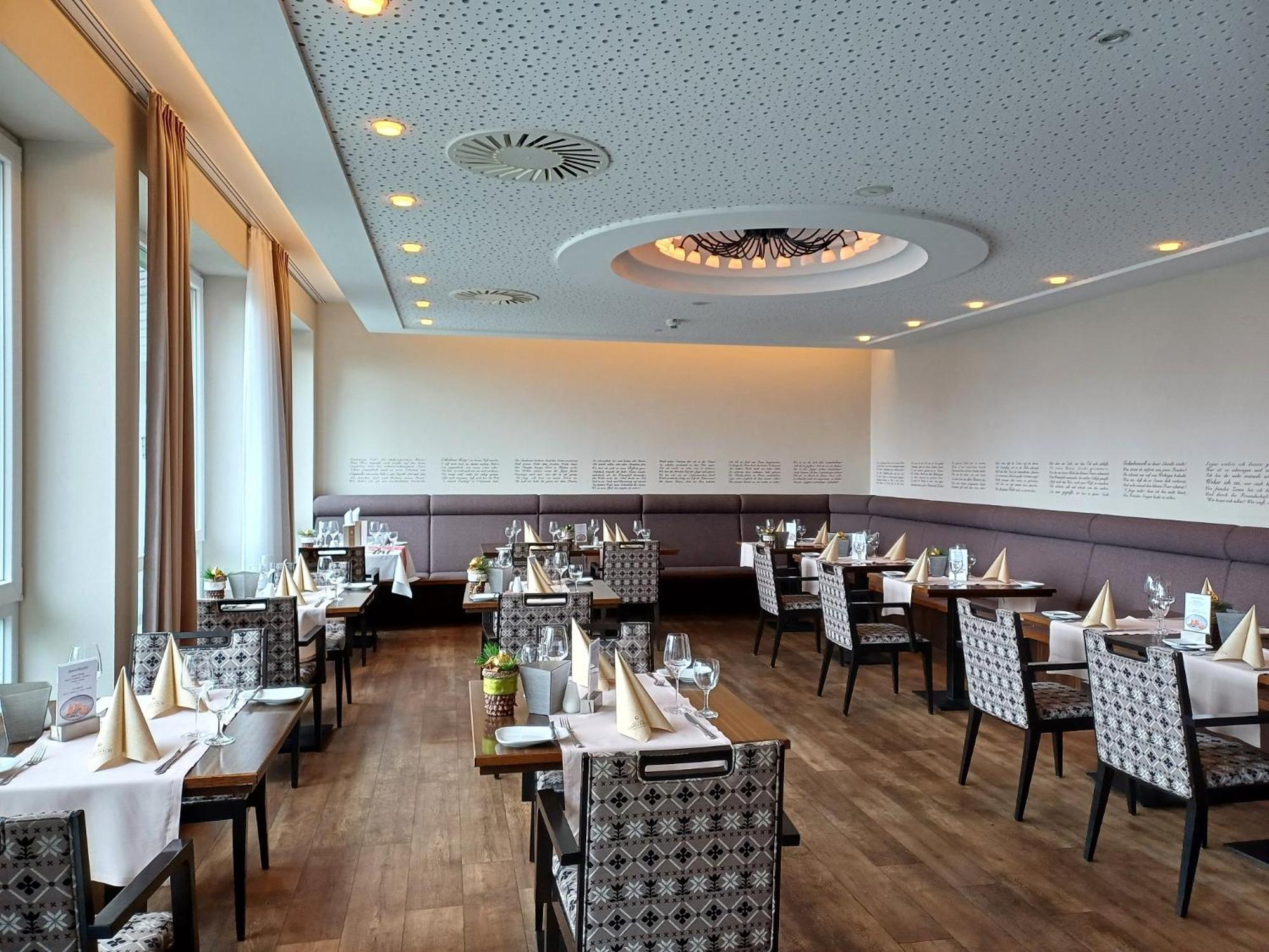 Berg & Spa Hotel Gabelbach Ilmenau Buitenkant foto