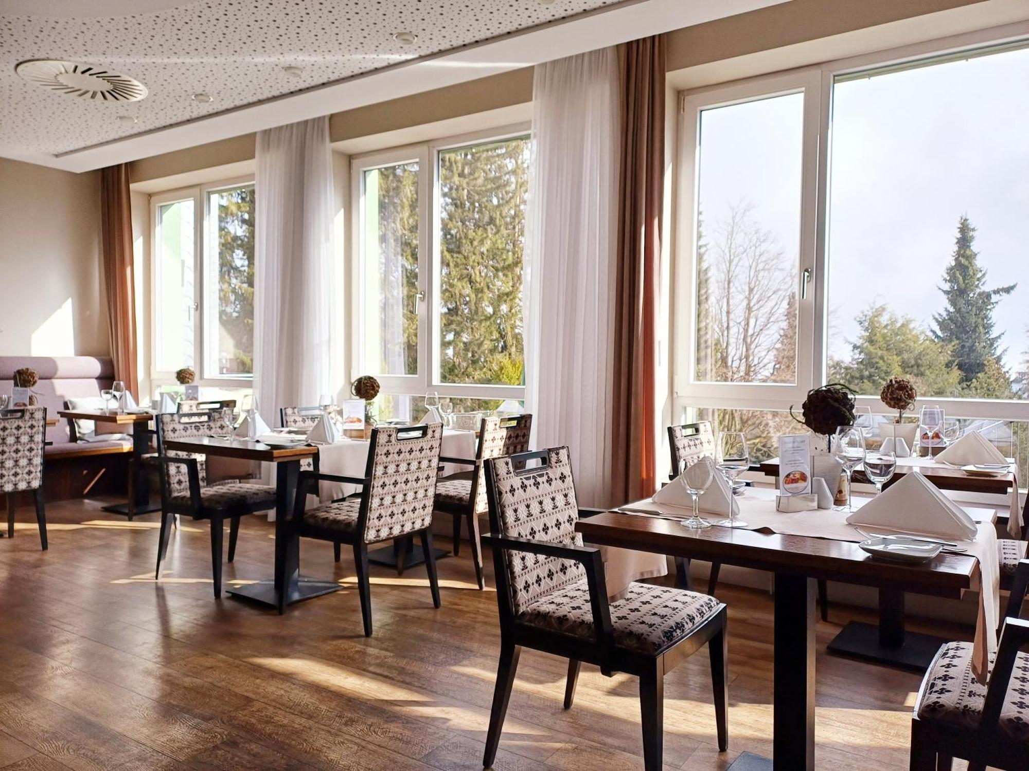Berg & Spa Hotel Gabelbach Ilmenau Buitenkant foto
