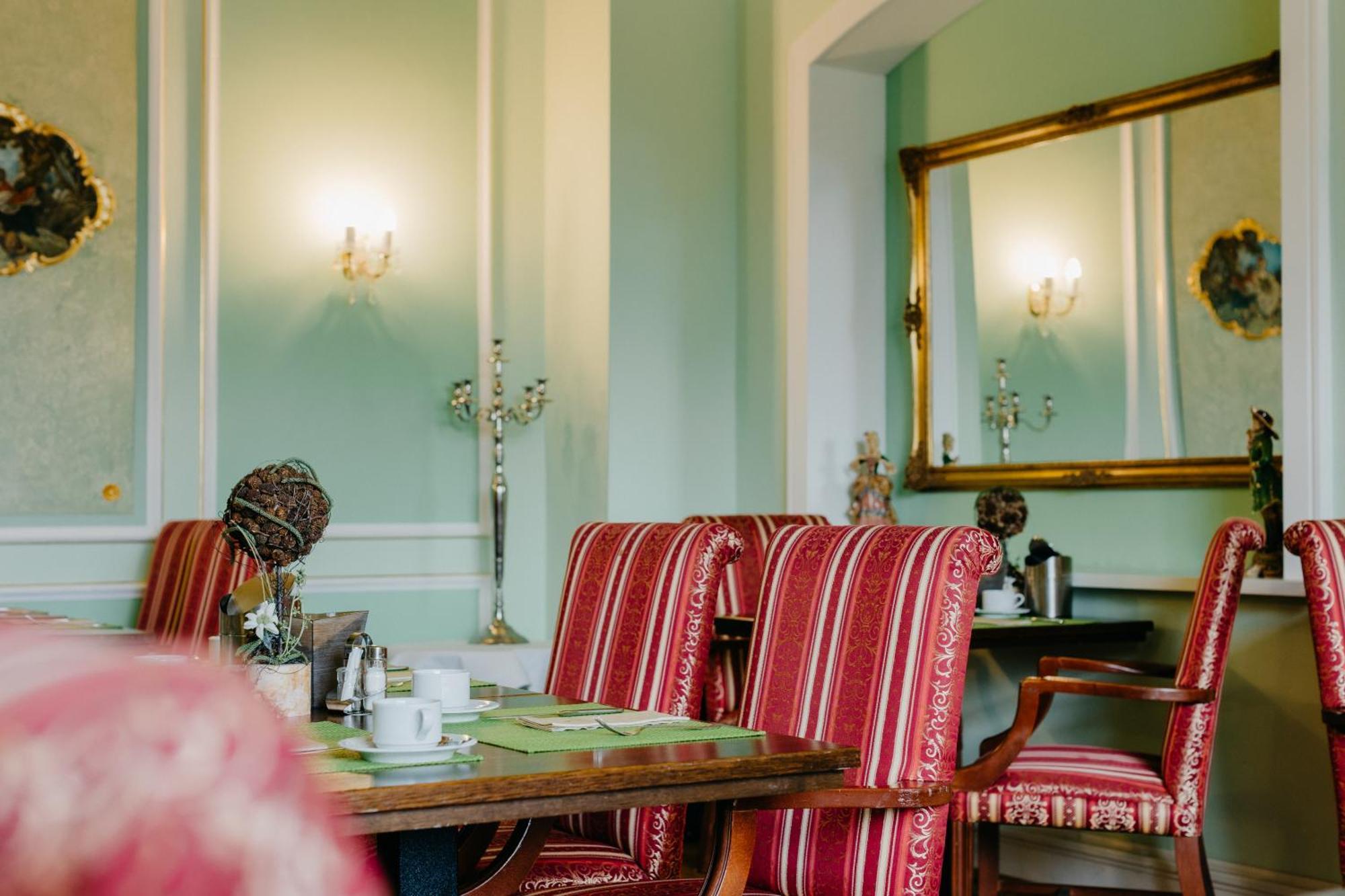 Berg & Spa Hotel Gabelbach Ilmenau Buitenkant foto